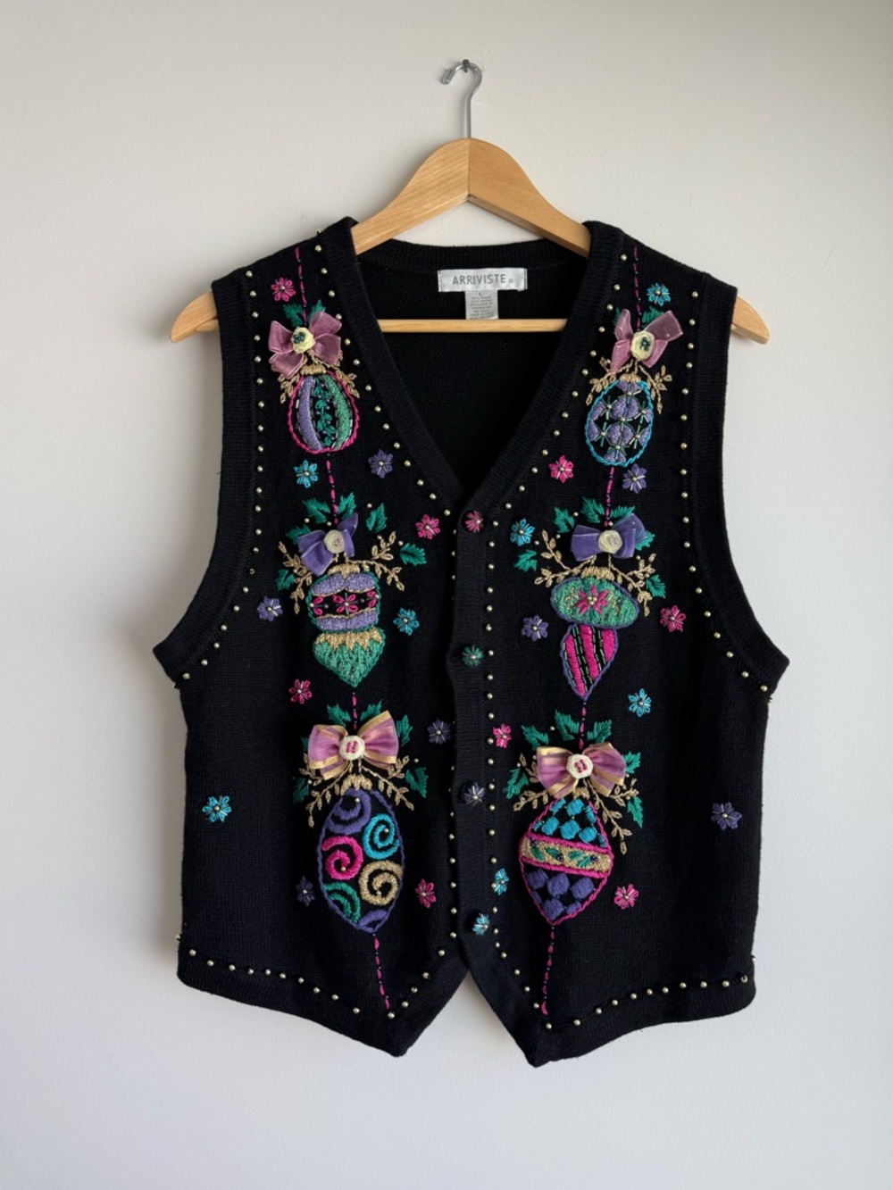 Arrviste Embellished Christmas Ornament Sweater Vest Size Large Vintage Beaded
